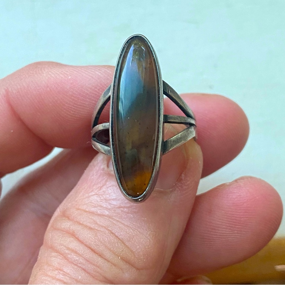 Vintage Navajo sterling agate ring